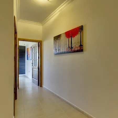 Modern In Qawra, St Paul's Bay * 세인트폴스베이